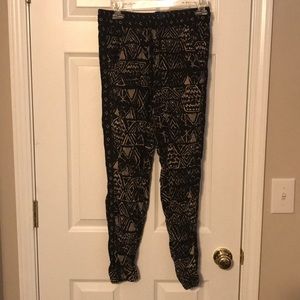 Patterned joggers